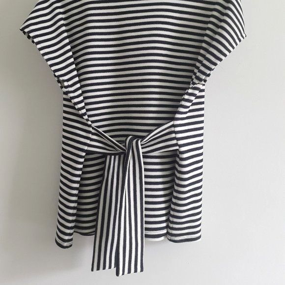 Express Striped Tie Waist Black & White Cotton Blend Blouse Size Medium - Picture 4 of 10